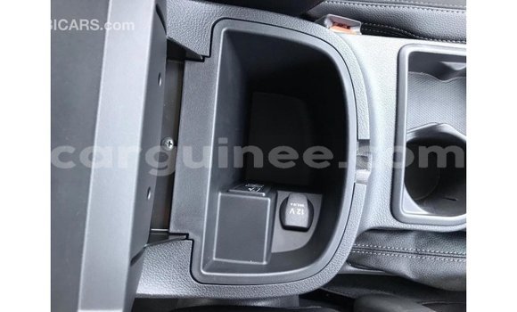 Acheter Import Voiture Mercedes-Benz 250 Rouge à Import - Dubai, Conakry Acheter Import Voiture Mercedes-Benz 250 Rouge à Import - Dubai, Conakry