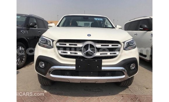 Buy Import Mercedes-Benz 250 White Car in Import - Dubai in Conakry Buy Import Mercedes-Benz 250 White Car in Import - Dubai in Conakry