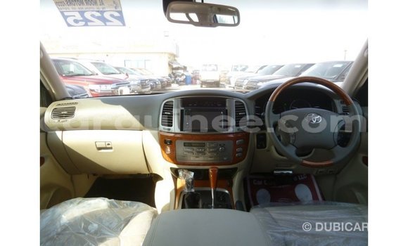 Buy Import Toyota Land Cruiser White Car in Import - Dubai in Conakry Buy Import Toyota Land Cruiser White Car in Import - Dubai in Conakry