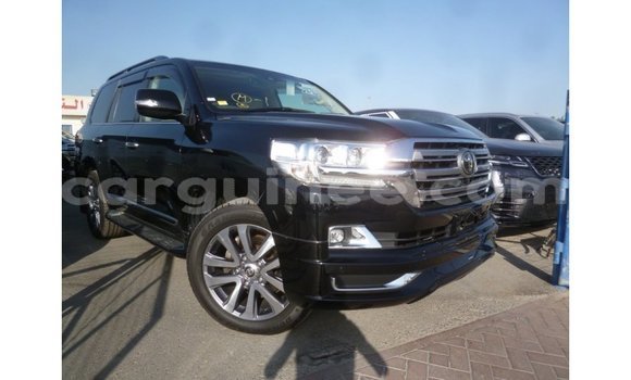 Buy Import Toyota Land Cruiser Black Car in Import - Dubai in Conakry Buy Import Toyota Land Cruiser Black Car in Import - Dubai in Conakry