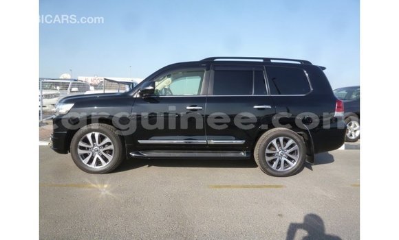 Buy Import Toyota Land Cruiser Black Car in Import - Dubai in Conakry Buy Import Toyota Land Cruiser Black Car in Import - Dubai in Conakry