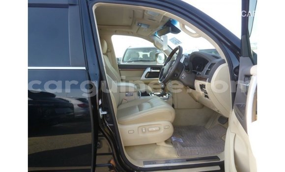 Buy Import Toyota Land Cruiser Black Car in Import - Dubai in Conakry Buy Import Toyota Land Cruiser Black Car in Import - Dubai in Conakry