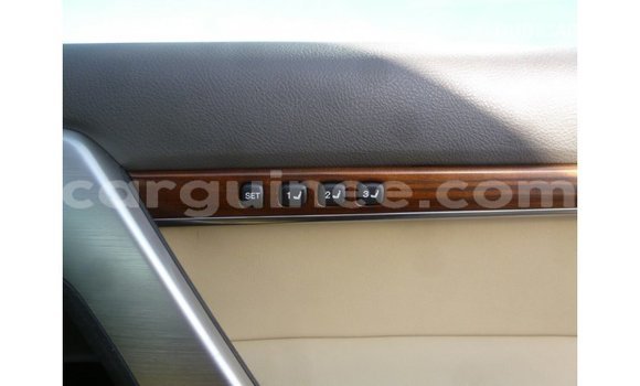 Buy Import Toyota Land Cruiser Black Car in Import - Dubai in Conakry Buy Import Toyota Land Cruiser Black Car in Import - Dubai in Conakry