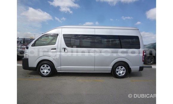 Buy Import Toyota Hiace Other Car in Import - Dubai in Conakry Buy Import Toyota Hiace Other Car in Import - Dubai in Conakry