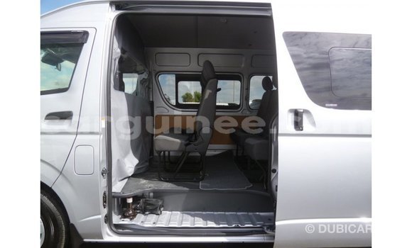 Buy Import Toyota Hiace Other Car in Import - Dubai in Conakry Buy Import Toyota Hiace Other Car in Import - Dubai in Conakry