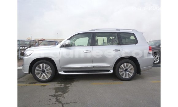 Buy Import Toyota Land Cruiser Other Car in Import - Dubai in Conakry Buy Import Toyota Land Cruiser Other Car in Import - Dubai in Conakry