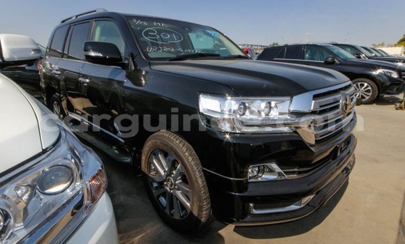 Acheter Import Voiture Toyota Land Cruiser Noir à Import - Dubai, Conakry Acheter Import Voiture Toyota Land Cruiser Noir à Import - Dubai, Conakry