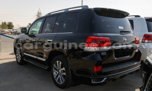 Acheter Import Voiture Toyota Land Cruiser Noir à Import - Dubai, Conakry Acheter Import Voiture Toyota Land Cruiser Noir à Import - Dubai, Conakry