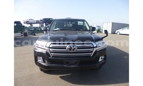 Acheter Import Voiture Toyota Land Cruiser Noir à Import - Dubai, Conakry Acheter Import Voiture Toyota Land Cruiser Noir à Import - Dubai, Conakry