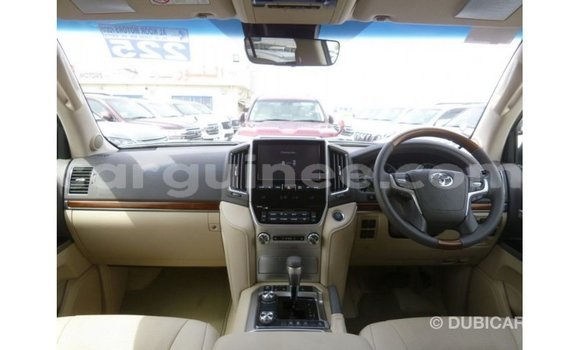 Buy Import Toyota Land Cruiser Other Car in Import - Dubai in Conakry Buy Import Toyota Land Cruiser Other Car in Import - Dubai in Conakry
