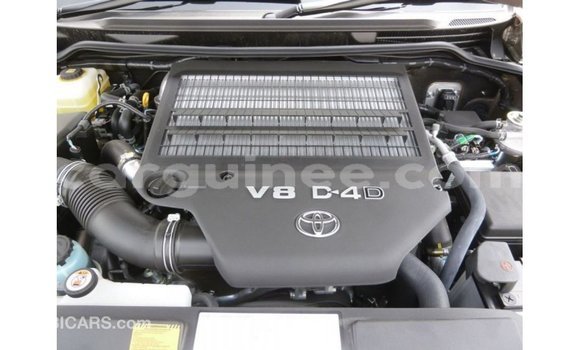 Buy Import Toyota Land Cruiser Other Car in Import - Dubai in Conakry Buy Import Toyota Land Cruiser Other Car in Import - Dubai in Conakry