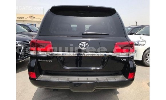 Acheter Import Voiture Toyota Land Cruiser Noir à Import - Dubai, Conakry Acheter Import Voiture Toyota Land Cruiser Noir à Import - Dubai, Conakry