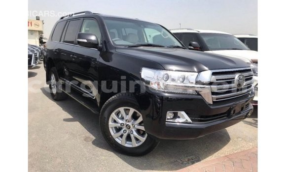 Acheter Import Voiture Toyota Land Cruiser Noir à Import - Dubai, Conakry Acheter Import Voiture Toyota Land Cruiser Noir à Import - Dubai, Conakry
