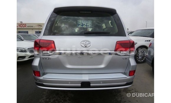 Buy Import Toyota Land Cruiser Other Car in Import - Dubai in Conakry Buy Import Toyota Land Cruiser Other Car in Import - Dubai in Conakry