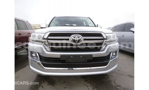 Buy Import Toyota Land Cruiser Other Car in Import - Dubai in Conakry Buy Import Toyota Land Cruiser Other Car in Import - Dubai in Conakry