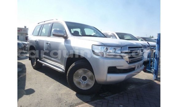 Buy Import Toyota Land Cruiser Other Car in Import - Dubai in Conakry Buy Import Toyota Land Cruiser Other Car in Import - Dubai in Conakry