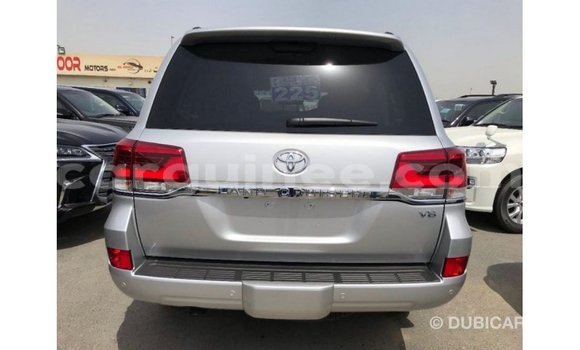 Acheter Import Voiture Toyota Land Cruiser Autre à Import - Dubai, Conakry Acheter Import Voiture Toyota Land Cruiser Autre à Import - Dubai, Conakry