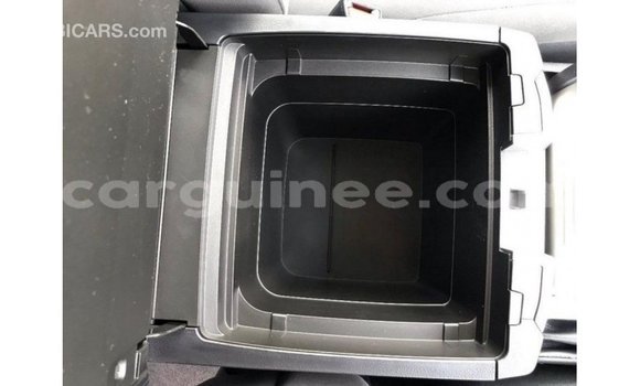 Acheter Import Voiture Toyota Land Cruiser Autre à Import - Dubai, Conakry Acheter Import Voiture Toyota Land Cruiser Autre à Import - Dubai, Conakry