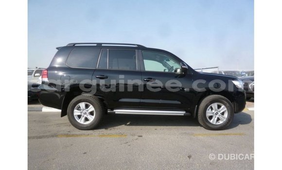 Acheter Import Voiture Toyota Land Cruiser Noir à Import - Dubai, Conakry Acheter Import Voiture Toyota Land Cruiser Noir à Import - Dubai, Conakry