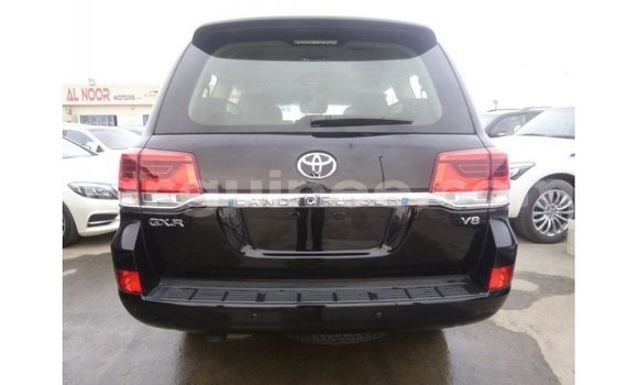 Buy Import Toyota Land Cruiser Black Car in Import - Dubai in Conakry Buy Import Toyota Land Cruiser Black Car in Import - Dubai in Conakry