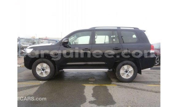 Buy Import Toyota Land Cruiser Black Car in Import - Dubai in Conakry Buy Import Toyota Land Cruiser Black Car in Import - Dubai in Conakry
