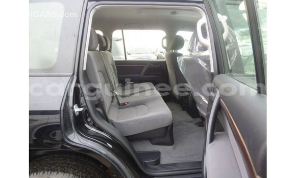 Buy Import Toyota Land Cruiser Black Car in Import - Dubai in Conakry Buy Import Toyota Land Cruiser Black Car in Import - Dubai in Conakry