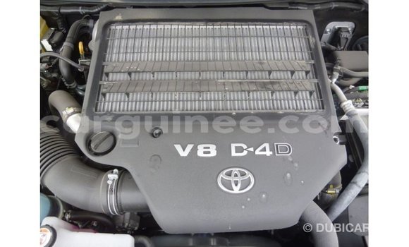 Buy Import Toyota Land Cruiser Black Car in Import - Dubai in Conakry Buy Import Toyota Land Cruiser Black Car in Import - Dubai in Conakry