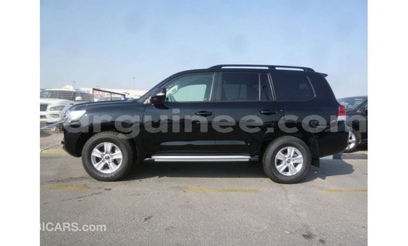 Acheter Import Voiture Toyota Land Cruiser Noir à Import - Dubai, Conakry Acheter Import Voiture Toyota Land Cruiser Noir à Import - Dubai, Conakry