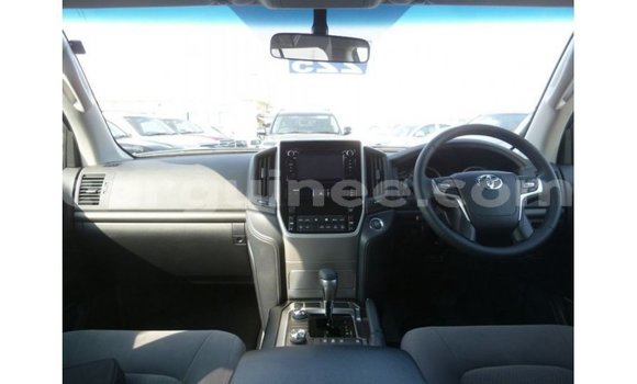 Buy Import Toyota Land Cruiser Black Car in Import - Dubai in Conakry Buy Import Toyota Land Cruiser Black Car in Import - Dubai in Conakry