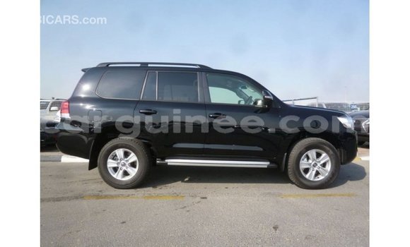 Buy Import Toyota Land Cruiser Black Car in Import - Dubai in Conakry Buy Import Toyota Land Cruiser Black Car in Import - Dubai in Conakry
