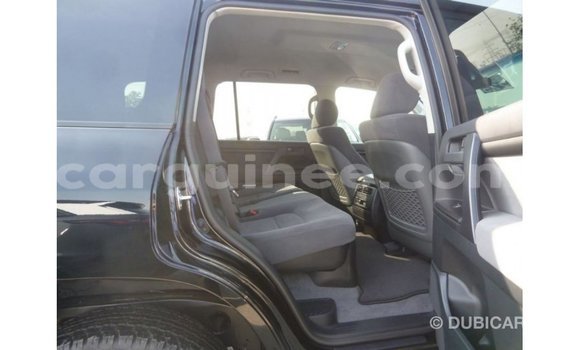 Buy Import Toyota Land Cruiser Black Car in Import - Dubai in Conakry Buy Import Toyota Land Cruiser Black Car in Import - Dubai in Conakry