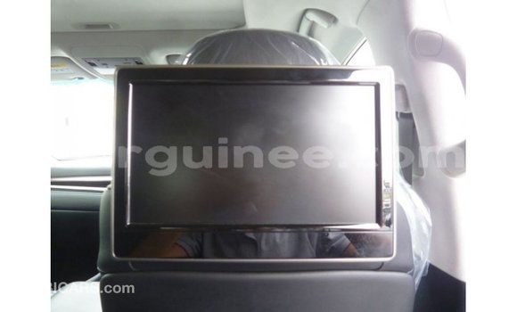 Acheter Import Voiture Lexus LX Blanc à Import - Dubai, Conakry Acheter Import Voiture Lexus LX Blanc à Import - Dubai, Conakry