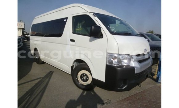 Buy Import Toyota Hiace White Car in Import - Dubai in Conakry Buy Import Toyota Hiace White Car in Import - Dubai in Conakry