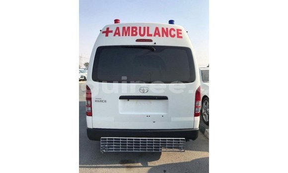 Buy Import Toyota Hiace White Car in Import - Dubai in Conakry Buy Import Toyota Hiace White Car in Import - Dubai in Conakry