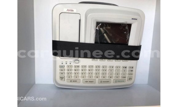 Buy Import Toyota Hiace White Car in Import - Dubai in Conakry Buy Import Toyota Hiace White Car in Import - Dubai in Conakry