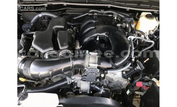 Acheter Import Voiture Toyota FJ Cruiser Noir à Import - Dubai, Conakry Acheter Import Voiture Toyota FJ Cruiser Noir à Import - Dubai, Conakry