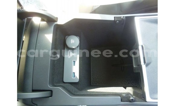 Buy Import Jaguar E-Pace White Car in Import - Dubai in Conakry Buy Import Jaguar E-Pace White Car in Import - Dubai in Conakry