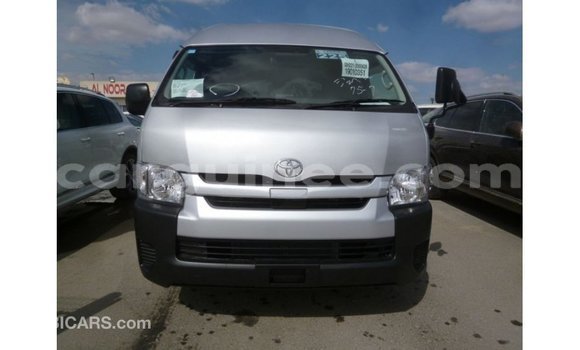 Buy Import Toyota Hiace Other Car in Import - Dubai in Conakry Buy Import Toyota Hiace Other Car in Import - Dubai in Conakry