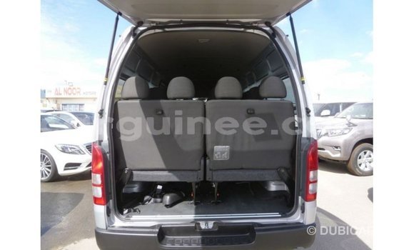 Buy Import Toyota Hiace Other Car in Import - Dubai in Conakry Buy Import Toyota Hiace Other Car in Import - Dubai in Conakry