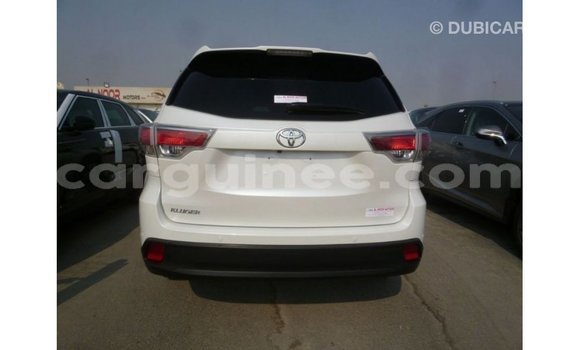 Buy Import Toyota Kluger White Car in Import - Dubai in Conakry Buy Import Toyota Kluger White Car in Import - Dubai in Conakry