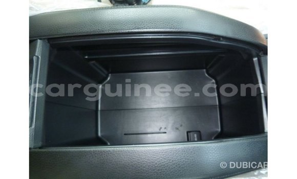 Buy Import Toyota Kluger White Car in Import - Dubai in Conakry Buy Import Toyota Kluger White Car in Import - Dubai in Conakry