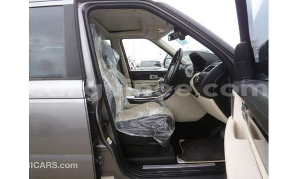 Buy Import Land Rover Range Rover Other Car in Import - Dubai in Conakry Buy Import Land Rover Range Rover Other Car in Import - Dubai in Conakry