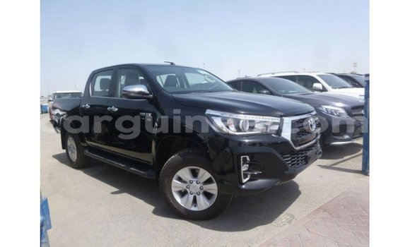 Acheter Import Voiture Toyota Hilux Noir à Import - Dubai, Conakry Acheter Import Voiture Toyota Hilux Noir à Import - Dubai, Conakry