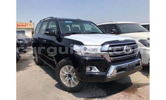 Buy Import Toyota Land Cruiser Black Car in Import - Dubai in Conakry Buy Import Toyota Land Cruiser Black Car in Import - Dubai in Conakry