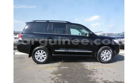 Buy Import Toyota Land Cruiser Black Car in Import - Dubai in Conakry Buy Import Toyota Land Cruiser Black Car in Import - Dubai in Conakry