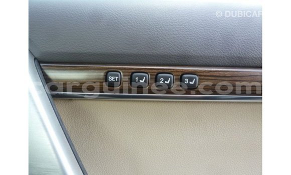 Buy Import Toyota Land Cruiser Black Car in Import - Dubai in Conakry Buy Import Toyota Land Cruiser Black Car in Import - Dubai in Conakry