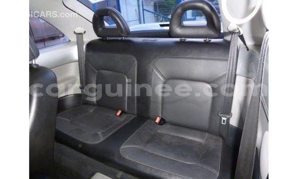 Acheter Import Voiture Volkswagen Beetle Blanc à Import - Dubai, Conakry Acheter Import Voiture Volkswagen Beetle Blanc à Import - Dubai, Conakry