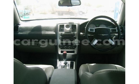 Buy Import Chrysler 300 Beige Car in Import - Dubai in Conakry Buy Import Chrysler 300 Beige Car in Import - Dubai in Conakry