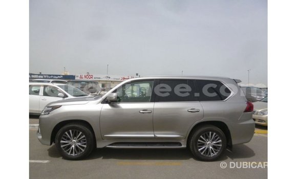 Acheter Import Voiture Lexus LX Autre à Import - Dubai, Conakry Acheter Import Voiture Lexus LX Autre à Import - Dubai, Conakry