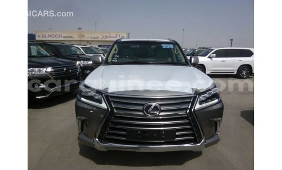 Acheter Import Voiture Lexus LX Autre à Import - Dubai, Conakry Acheter Import Voiture Lexus LX Autre à Import - Dubai, Conakry